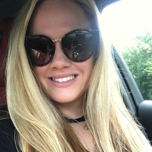 Meet your Posher, Brittany